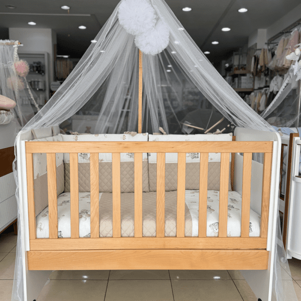 Lit bébé exclusive avec bois