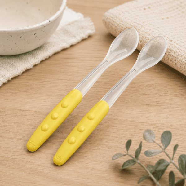 Cuillère bébé souple NUK 4 mois+ – Lot de cuillères d’apprentissage