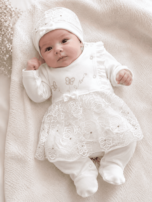 Sortie Clinique Bébé Fille 7 Pièces Dentelle & Papillons