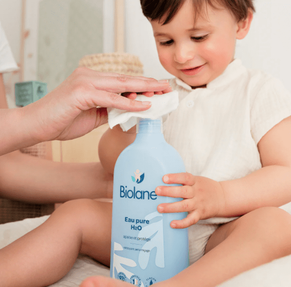 Eau Pure H2O Bébé – Nettoyage Doux Sans Rinçage | Peaux Sensibles