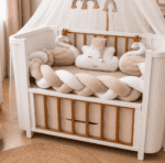 Tour de Lit Tressé Beige et Blanc avec Décoration Nuage & Cygnes pour Lit Bébé