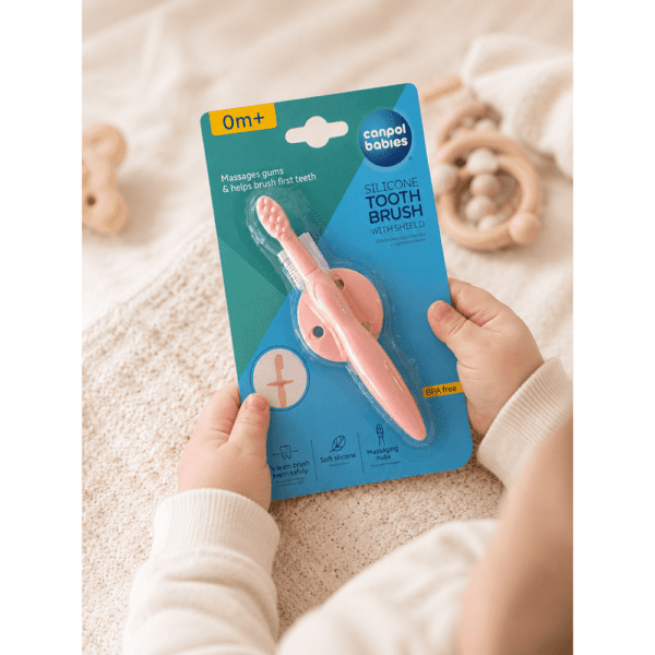 Brosse à dents bébé en silicone avec protection – 0M+ Rose