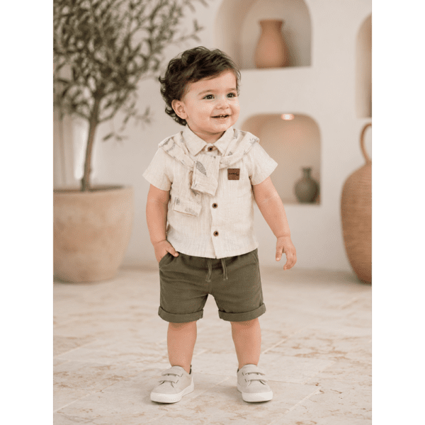 Ensemble Garçon Chic Beige avec Écharpe Décorative